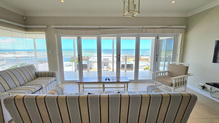 6 Bedroom Property for Sale in Franskraal Western Cape